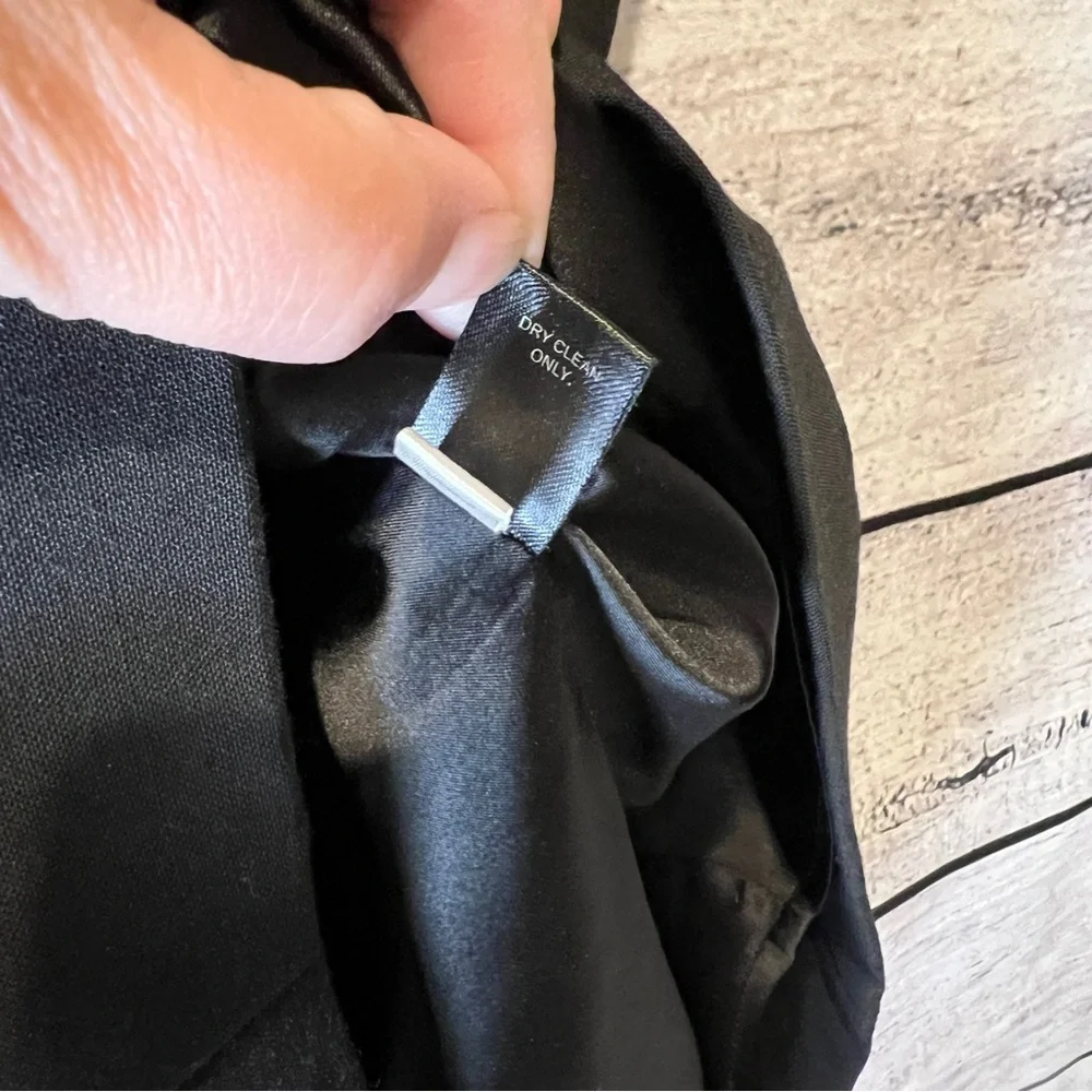 Express Classic Black Sheath Dress Sleeveless Tailored Lined Career Office LBD - Picture 7 of 8